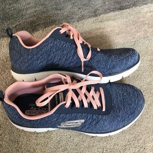 Skechers womens